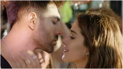 ‘Tu Meri Main Tera’ title song out: Kartik Aaryan and Ananya Panday’s chemistry explodes, fans hail song’s ‘killer hook step |