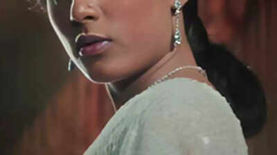 Remembering Smita Patil on her 39th death anniversary: From cooking her own food on sets to advocating for women’s rights |