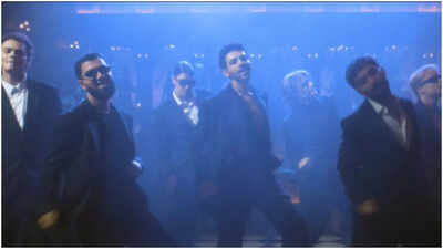 Did you know Kartik Aaryan’s ‘Saat Samundar Paar’ song features Norwegian dance group ‘Quick Style’? | Hindi Movie News