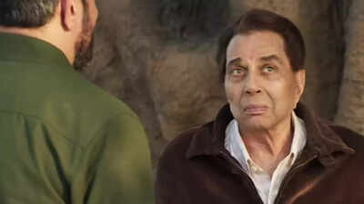 Ikkis’: Dharmendra’s ‘pain of leaving his home in Punjab’ and ‘poems’ became part of Agastya Nanda starrer, reveals Sriram Raghavan | Hindi Movie News