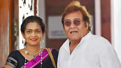 Vinod Khanna’s spiritual journey began at 17, he was Osho’s gardener, says wife Kavita Khanna: ‘Then he went to Oregon… I think he found what he was looking for’ | Hindi Movie News