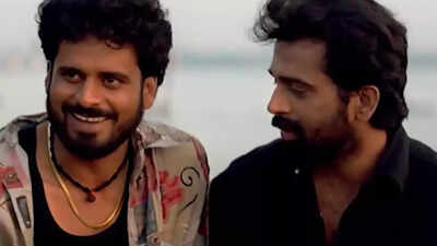 Ram Gopal Varma reveals Urmila Matondkar replaced Mahima Chaudhry in Satya; Manoj Bajpayee wasn’t meant to play Bhiku Mhatre | Hindi Movie News