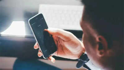 Govt softens stand on mandatory pre-installation of Sanchar Saathi app after surveillance concerns | India News