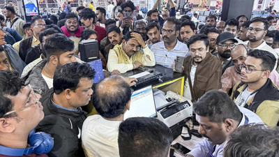 ‘How can flight tickets cost Rs 35-39k?’ Delhi HC pulls up Centre; asks what steps were taken during IndiGo chaos | India News