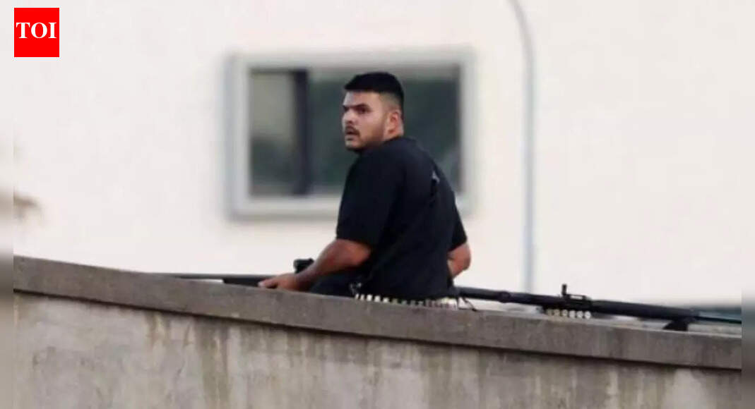 Djokovic deported, terrorist welcomed: Trump Jr attacks Australia over Bondi Beach shooting | World News