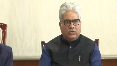 Local authorities asked to take necessary steps to ensure visible improvement in the prevailing air quality situation across NCR within one week | India News