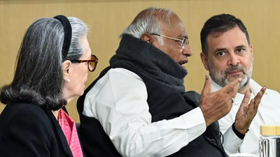‘Hate for Dalit’: BJP attacks Gandhi-Vadra family over Kharge’s treatment in presser; shares Jairam clip | India News