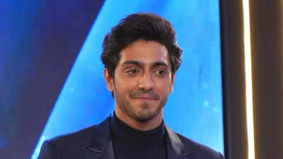 When Ahaan Panday confessed to trying his first cigarette at 15, said his sister Alanna made him do it: ‘I had underdeveloped lungs’ |