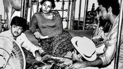 Anil Kapoor’s 69th birthday: Here’s five-decade-old picture of Anil Kapoor, Shabana Azmi, and Gulshan Grover—Birthday special | Hindi Movie News