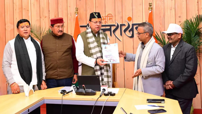 Uttarakhand CM Dhami reviews preparations for ‘Jan-Jan Ki Sarkar, Jan-Jan Ke Dwar’ programme | India News