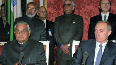 Moscow callback: When Modi first met Putin; photos from 2001 go viral ahead of Russian leader’s India visit | India News