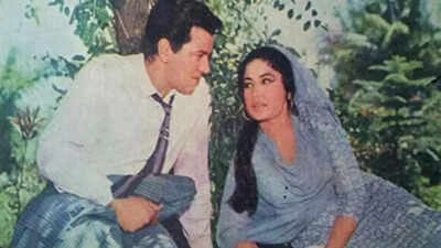 ‘It wasn’t love, I was a fan,’ said Dharmendra as he spoke about his admiration for Meena Kumari amidst relationship rumours |
