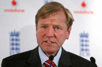 Ex-England cricketer and former ECB chief dies at 62 | Cricket News