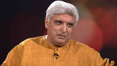 Javed Akhtar claims women who willingly wear burqas are ‘BRAINWASHED’: ‘Why should you be ashamed of your face?’ |