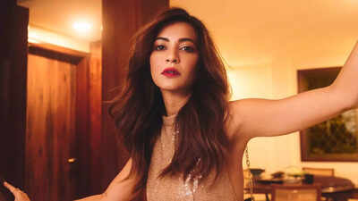 Kriti Kharbanda flags WhatsApp impersonator, calls it ‘a clear case of identity theft’ | Hindi Movie News