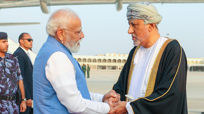 PM Modi arrives in Muscat: Received by Oman deputy PM at airpost; meets Indian diaspora | India News