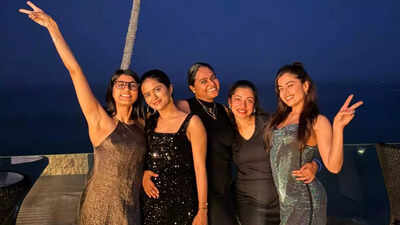 Rashmika Mandanna’s Sri Lanka girls’ trip sparks bachelorette buzz ahead of wedding with Vijay Deverakonda |