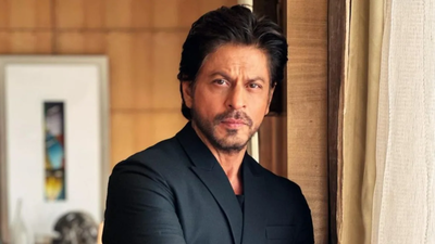 When Shah Rukh Khan recited his father’s wise words, ‘Joh kaam nahi karte woh kamaal karte hai’ |