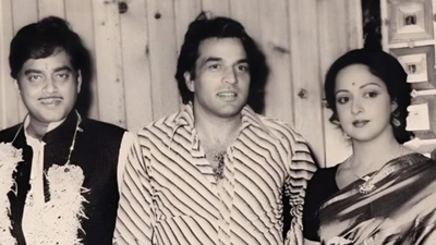 Shatrughan Sinha calls it ‘heartbreaking’ to meet Hema Malini after Dharmendra’s demise: ‘Tremendous loss of our elder brother’ | Hindi Movie News