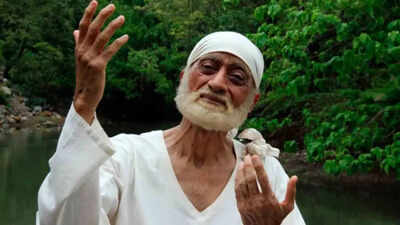 Bombay High Court grants Shirdi Sai Baba Trust permission to release Rs 11 lakh for Sudhir Dalvi’s treatment – Reports |