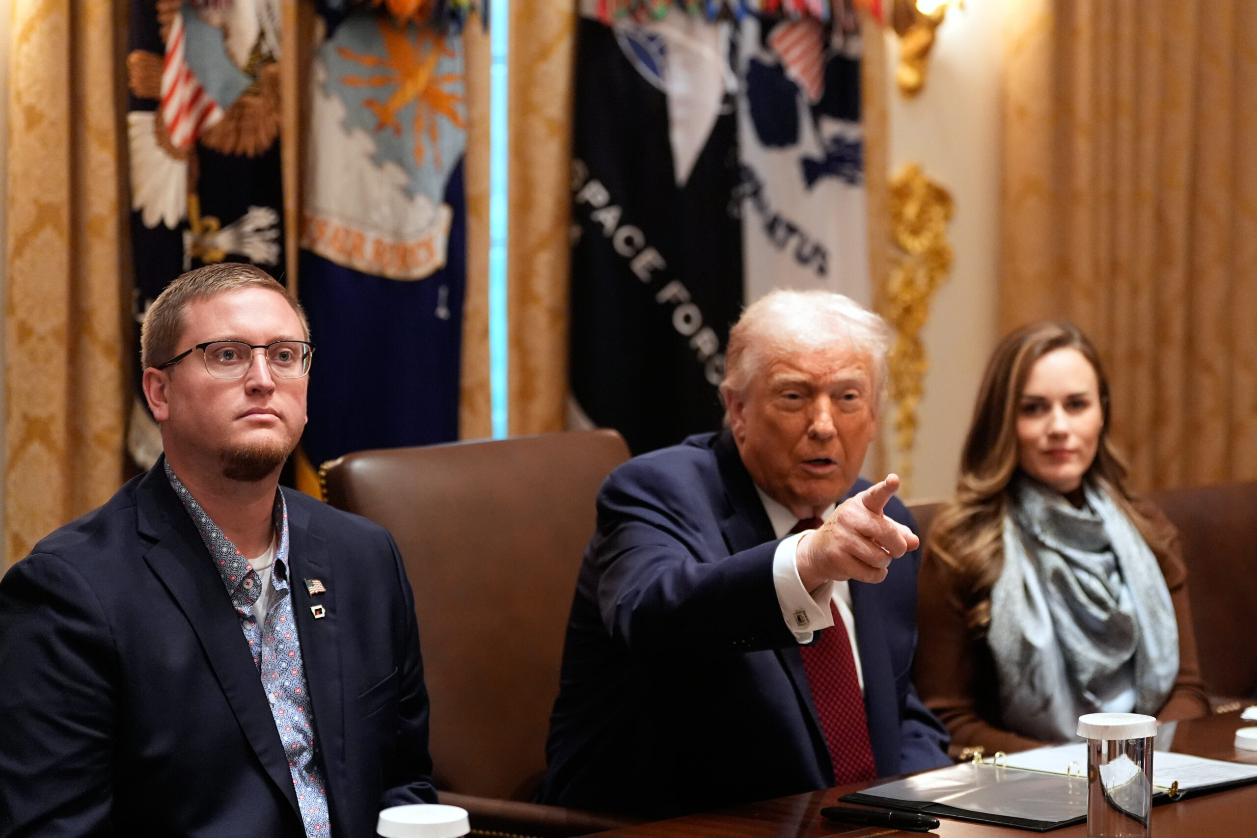 Trump will again test ‘blame Democrats’ message on the economy — this time at a casino