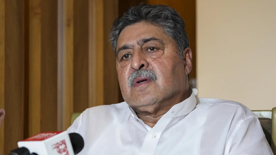 J&K: Bilal Lone backs Mirwaiz, terms X bio barbs as ‘dishonest, dangerous’ | India News