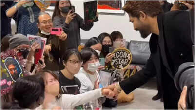 Allu Arjun’s Japanese fan bursts into tears as the superstar recognizes her at the ‘Pushpa 2’ Tokyo event – Watch | Hindi Movie News