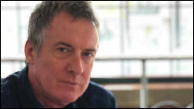 Rob Hirst passes away at 70 after losing battle with pancreatic cancer |