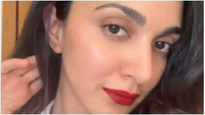‘Toxic’ star Kiara Advani stuns in bold red lips, sets ‘Thursday mood’ with VIRAL video | Hindi Movie News