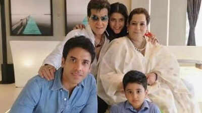 Tusshar Kapoor and Jeetendra sell Chandivali commercial property for Rs 559.25 crore – Report |