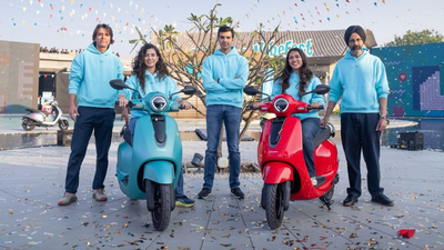 Bajaj Chetak C25 e-scooter launched at 91,399: Battery, specs & more