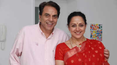 Hema Malini says she’s not watched Dharmendra’s last film ‘Ikkis’: ‘When my wounds start healing…’ |
