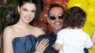 Marc Anthony to welcome EIGHTH child: Singer announces 26-year-old wife Nadia Ferreira’s pregnancy; David Beckham congratulates couple |