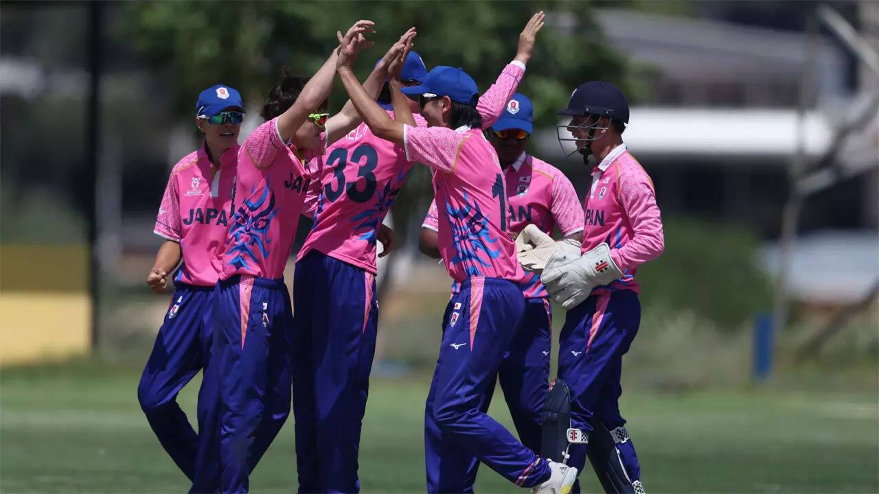 Japan Under-19 126/6 in 33.0 Overs