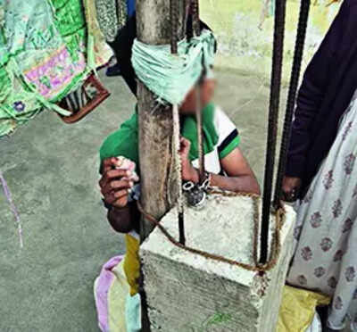 Nagpur parents go to work, chain 12-yr-old ‘habitual thief’ at home | India News