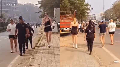 WPL: RCB players take morning walk on Indian road; video goes viral | Cricket News