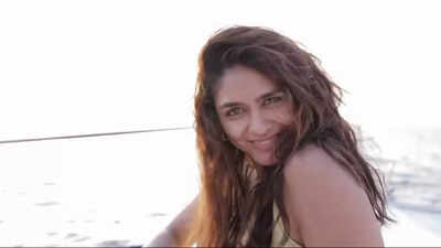 Mrunal Thakur breaks silence amid marriage speculation with Dhanush, ‘Grounded, glowing and unshaken’ | Hindi Movie News