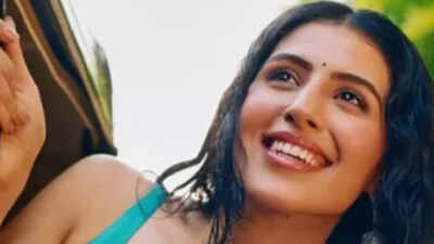 Simar Bhatia calls ‘Ikkis’ a ‘dream come true’; gets emotional about co-star ‘Aggy’ aka Agastya Nanda: ‘You are truly incredible in this film’ | Hindi Movie News