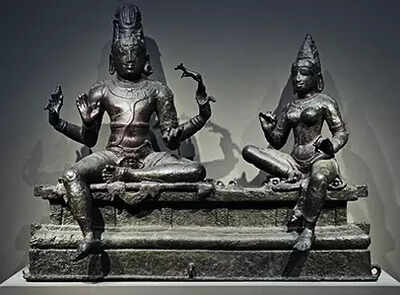 Smithsonian museum to return 3 bronzes to India | India News