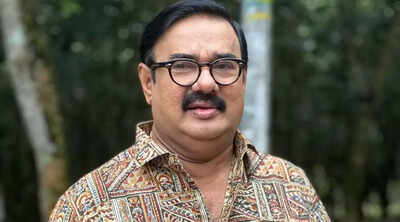 Malayalam actor Maniyanpilla Raju involved in hit-and-run |