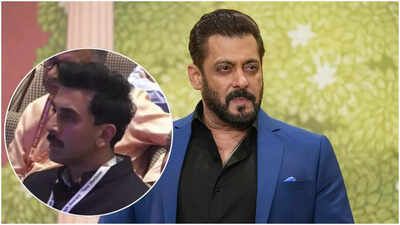 Salman Khan, Ranbir Kapoor, and other Bollywood celebs attend the centenary of an organization headed by Mohan Bhagwat | Hindi Movie News
