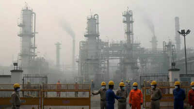 Vapi gas leak: Four hospitalised after reactor leak at chemical factory; probe under way | India News