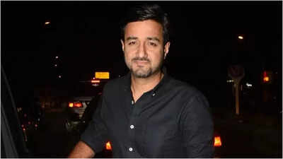 Siddharth Anand REVEALS what ‘Dhurandhar’ taught him, treats Shah Rukh Khan’s ‘King’ his first film |