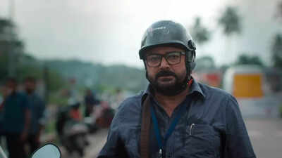 ‘Aashakal Aayiram’ box office collections day 7: Jayaram’s family drama hits Rs 3.9 cr in week one | Malayalam Movie News