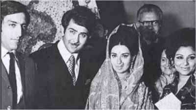 Saba Pataudi posts RARE wedding picture of Randhir Kapoor and Babita, wishes happy birthday – see post | Hindi Movie News