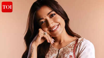 Rashmika Mandanna Age: Rashmika Mandanna’s age : Is she a Millennial or Gen Z? |