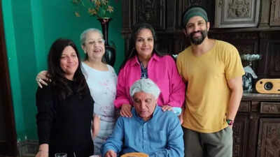 Honey Irani on maintaining a good equation with Javed Akhtar and Shabana Azmi after separation: ‘I didn’t want to lose them as friends’ | Hindi Movie News