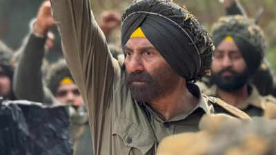 ‘Border 2’ box office collection Day 16 and Day 17 (LIVE): Sunny Deol, Varun Dhawan, Ahan Shettey starrer crosses Rs 300 crore mark |