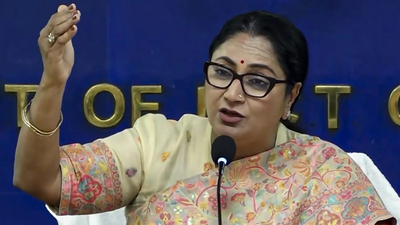 Delhi govt clears ‘CM Skill Development Scheme’ to link artisans with global markets | India News