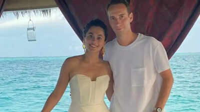 Taapsee Pannu says husband Mathias Boe never lets her feel the burden of a relationship: ‘I almost forget that I am married’ |